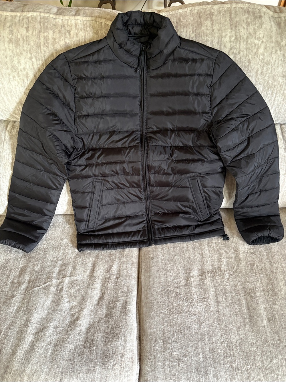 Aeropostale Men's Black Puffer Jacket - Lightweight Insulated Coat